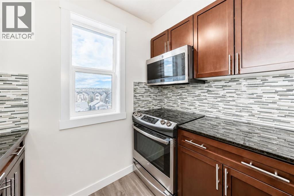 #707 10 Kincora Glen Park NW - 11