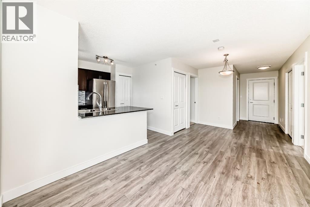 #707 10 Kincora Glen Park NW - 22