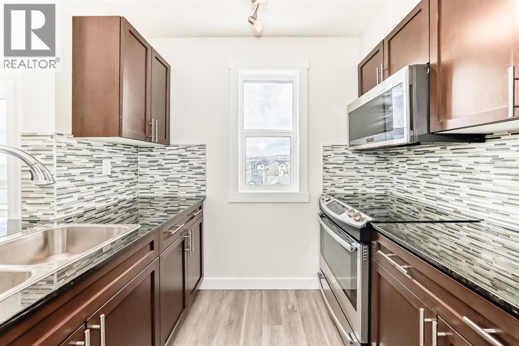 #707 10 Kincora Glen Park NW - 8