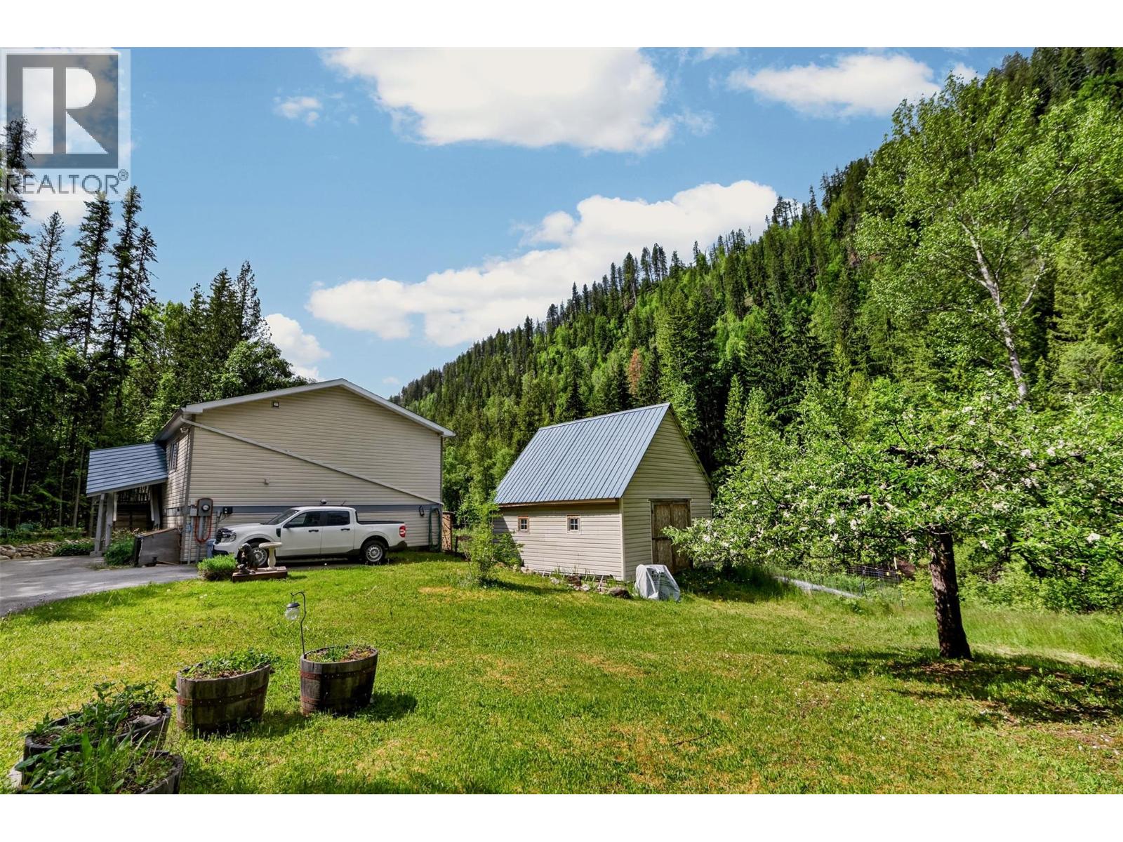 4761 Highway 31 - 11