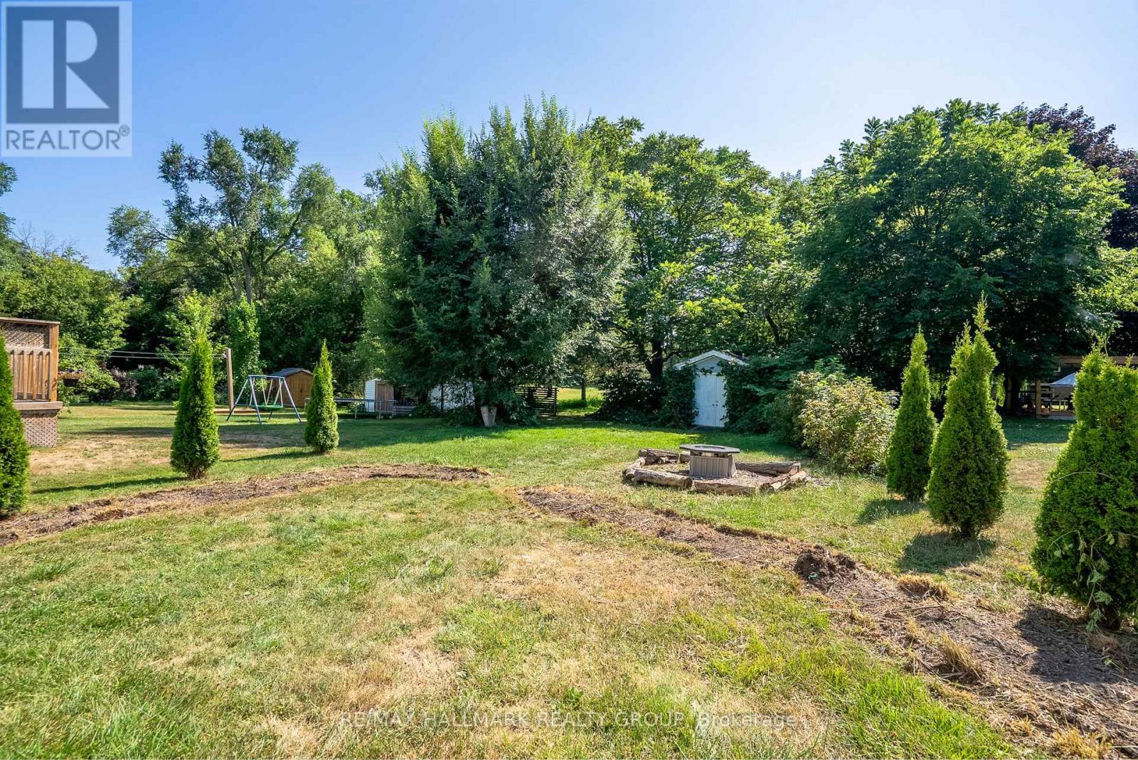 21 DOWNES AVENUE - 33