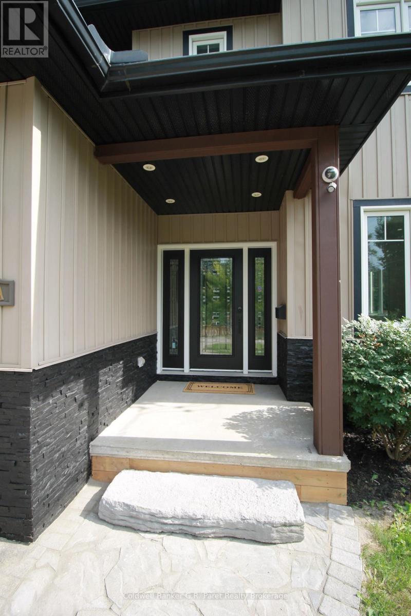 138A VICTORIA STREET - 3