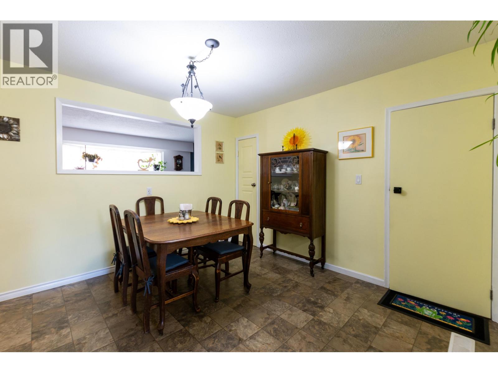 3091 SPRUCE STREET - 10