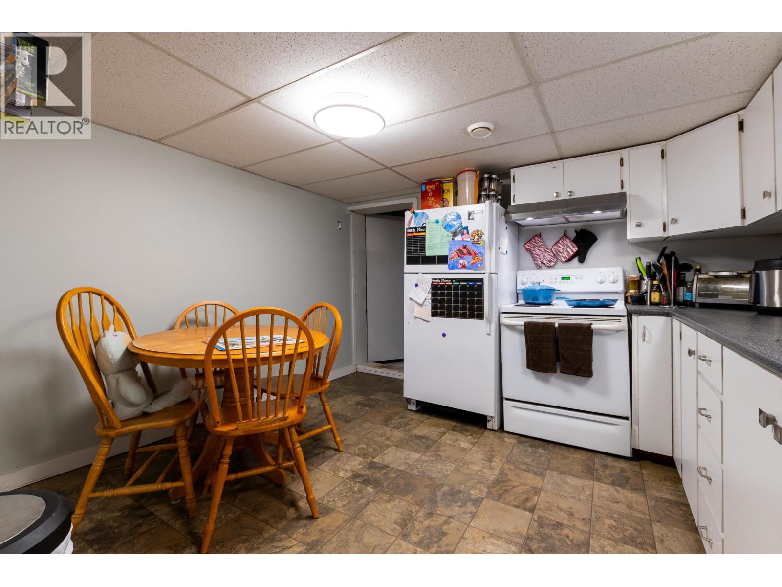 3091 SPRUCE STREET - 15