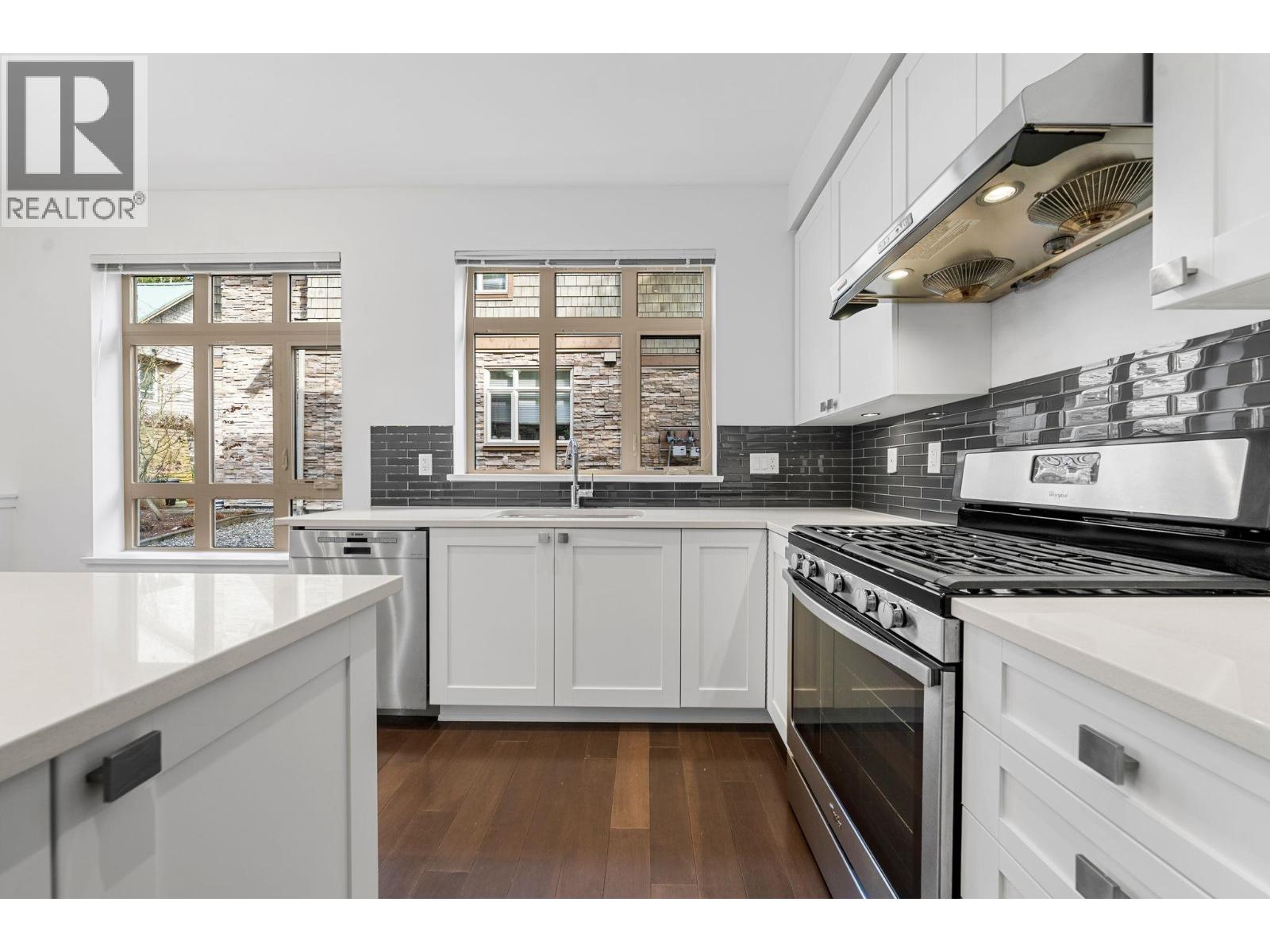 3318 MT SEYMOUR PARKWAY, North Vancouver