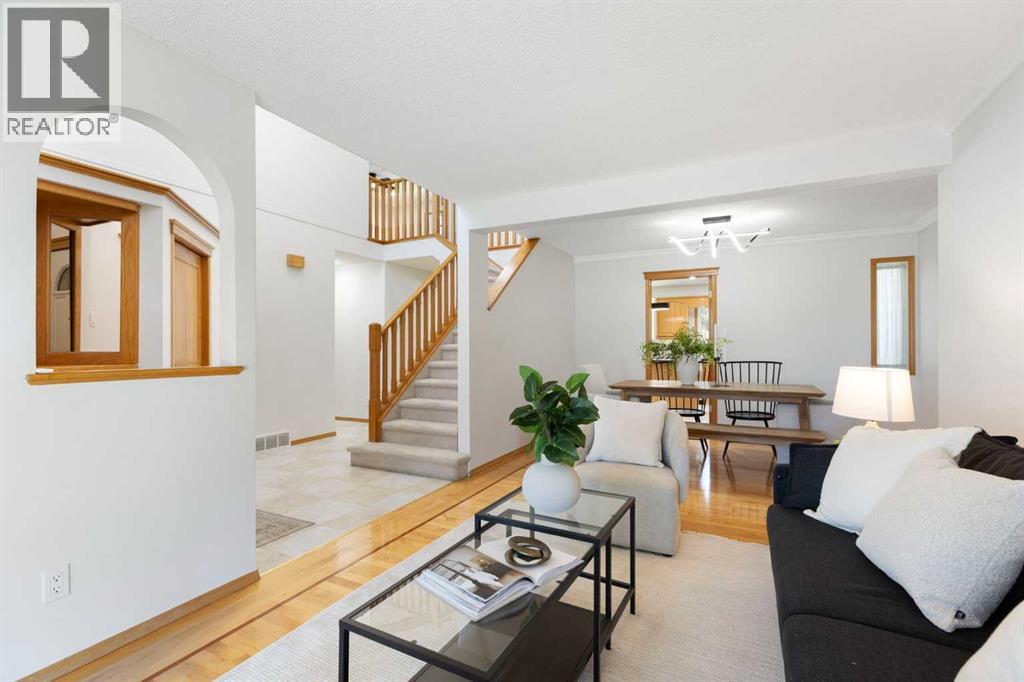 136 Schubert Hill NW - 5