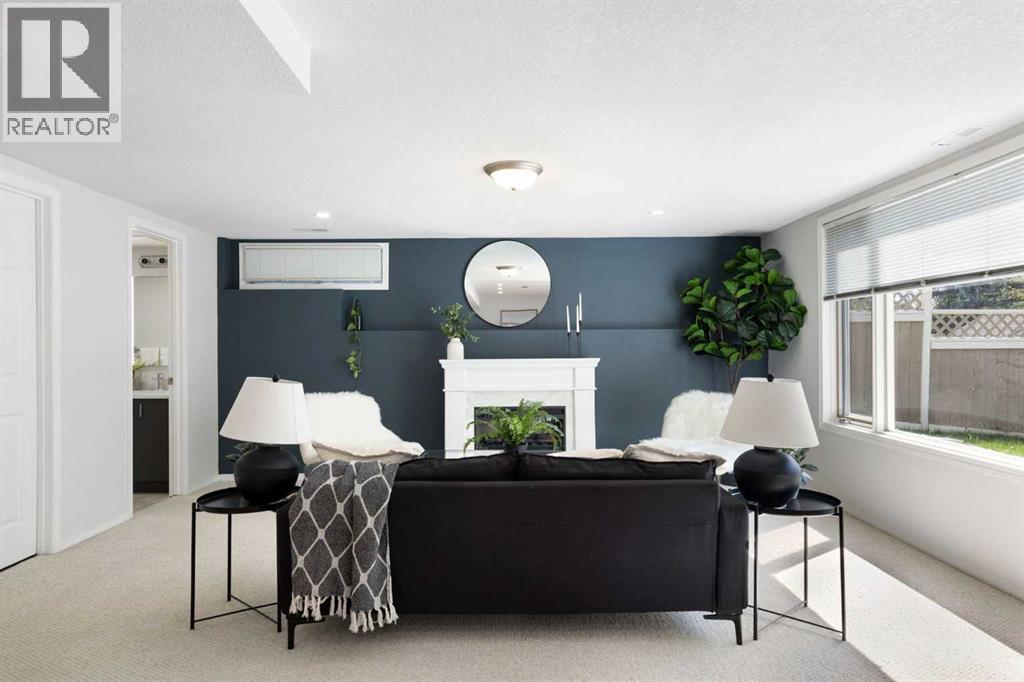 136 Schubert Hill NW - 35