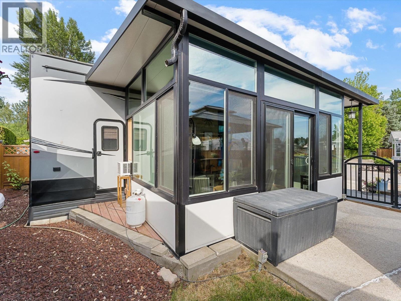 415 Commonwealth Road Unit# 410, Kelowna