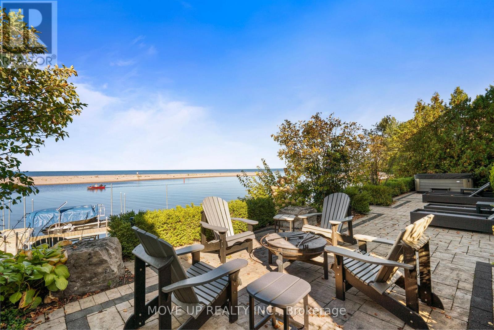 10 HIAWATHA AVENUE - 28