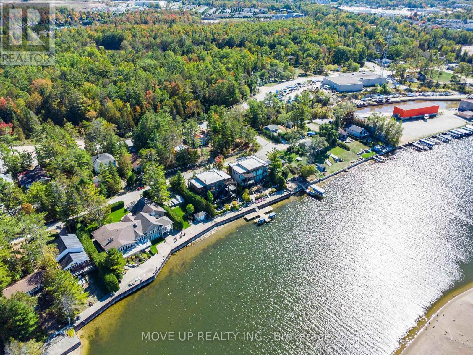 10 HIAWATHA AVENUE - 43