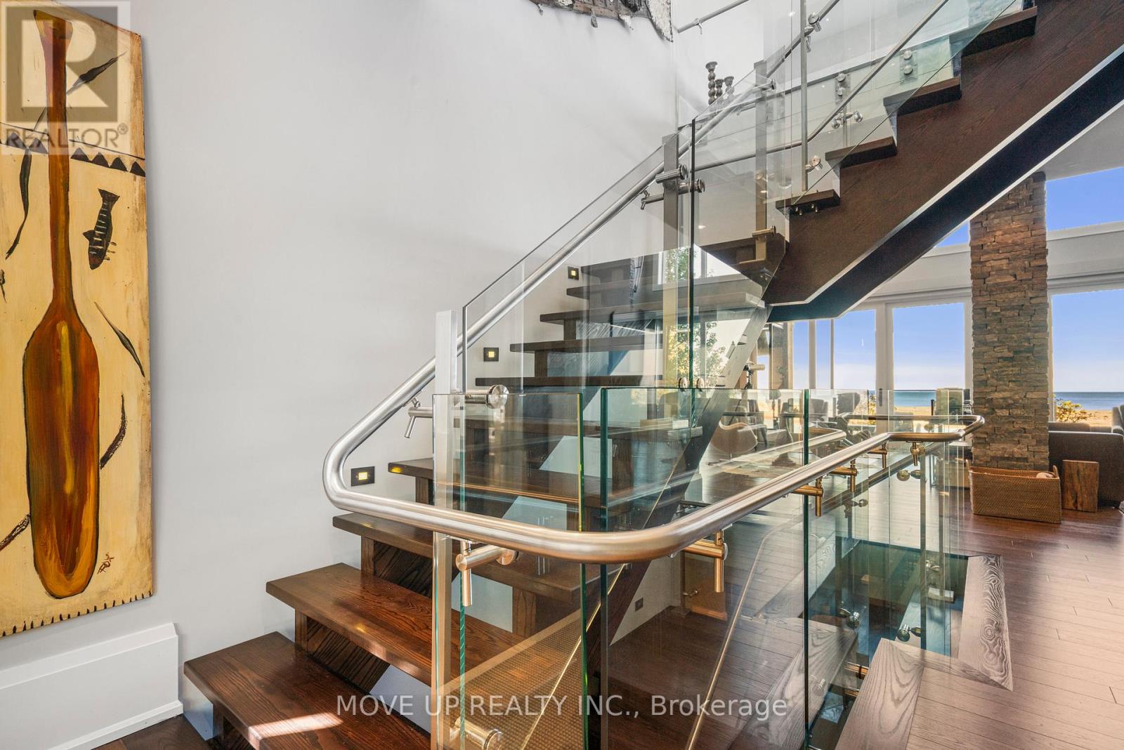 10 HIAWATHA AVENUE - 35