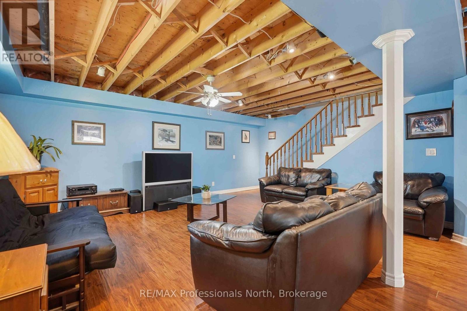 2593 BRUNEL ROAD - 41