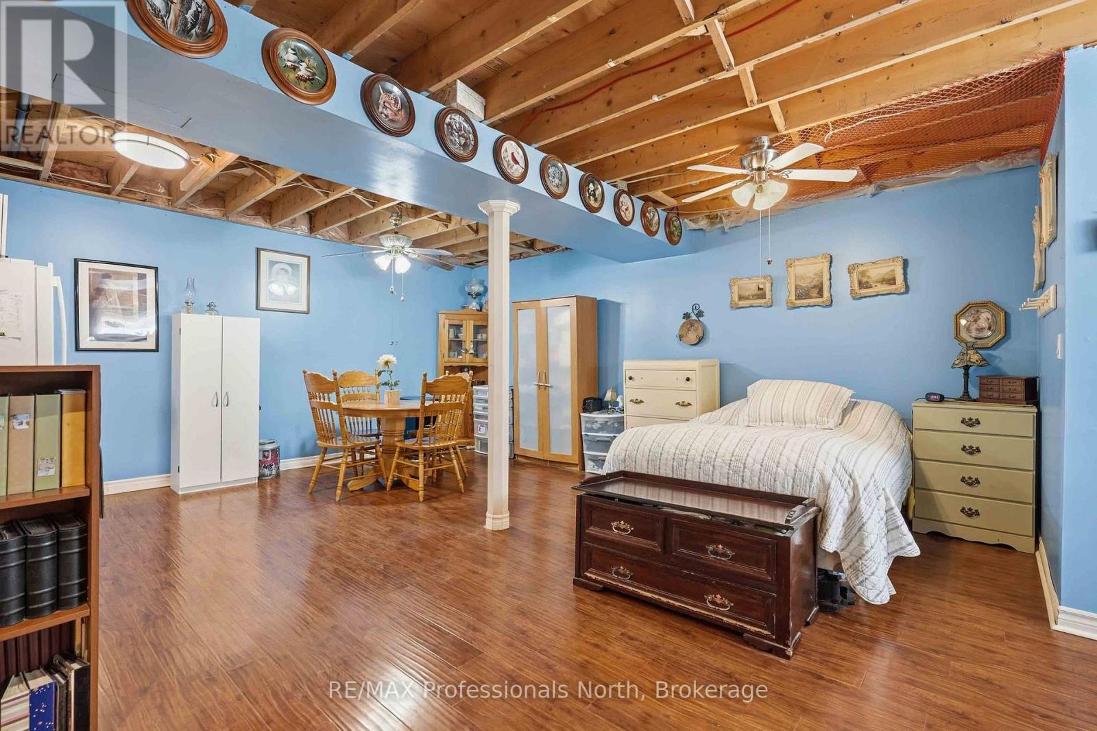 2593 BRUNEL ROAD - 45