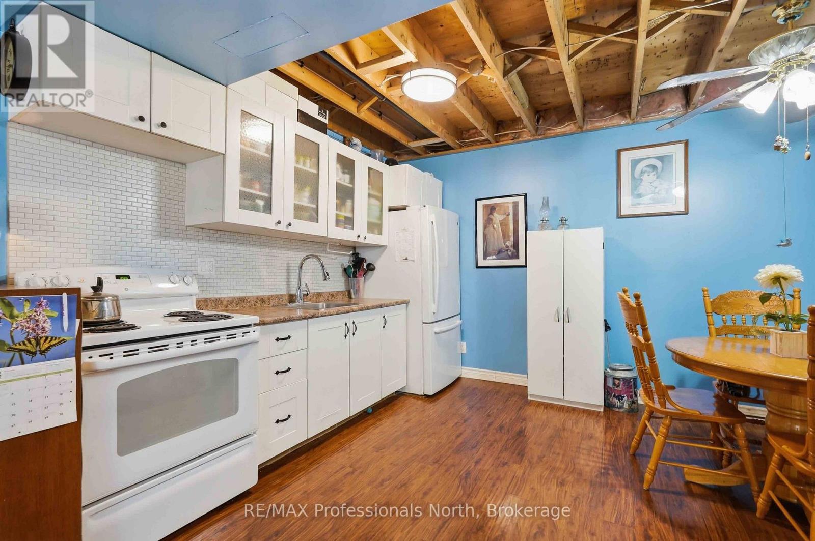 2593 BRUNEL ROAD - 47