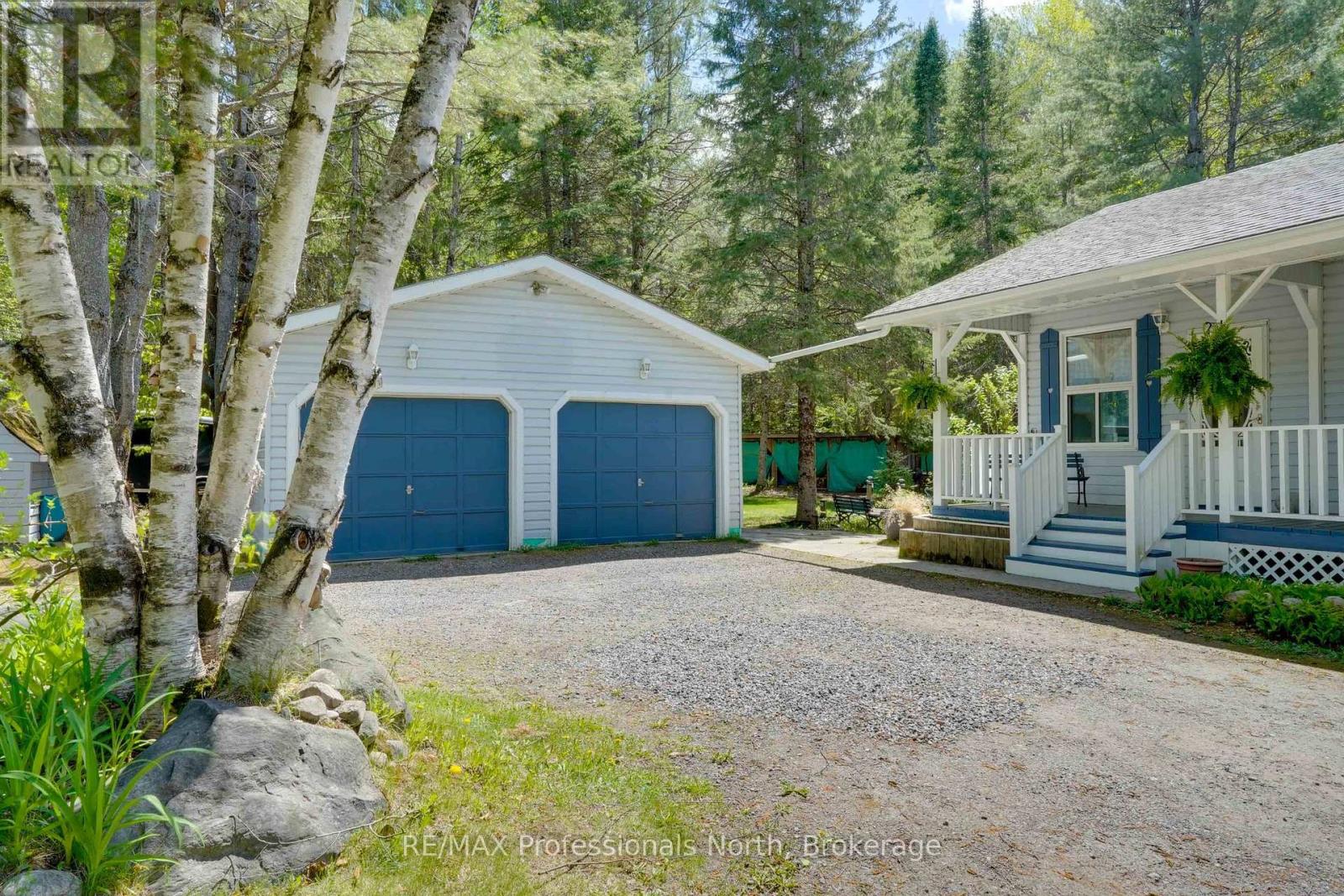 2593 BRUNEL ROAD - 5