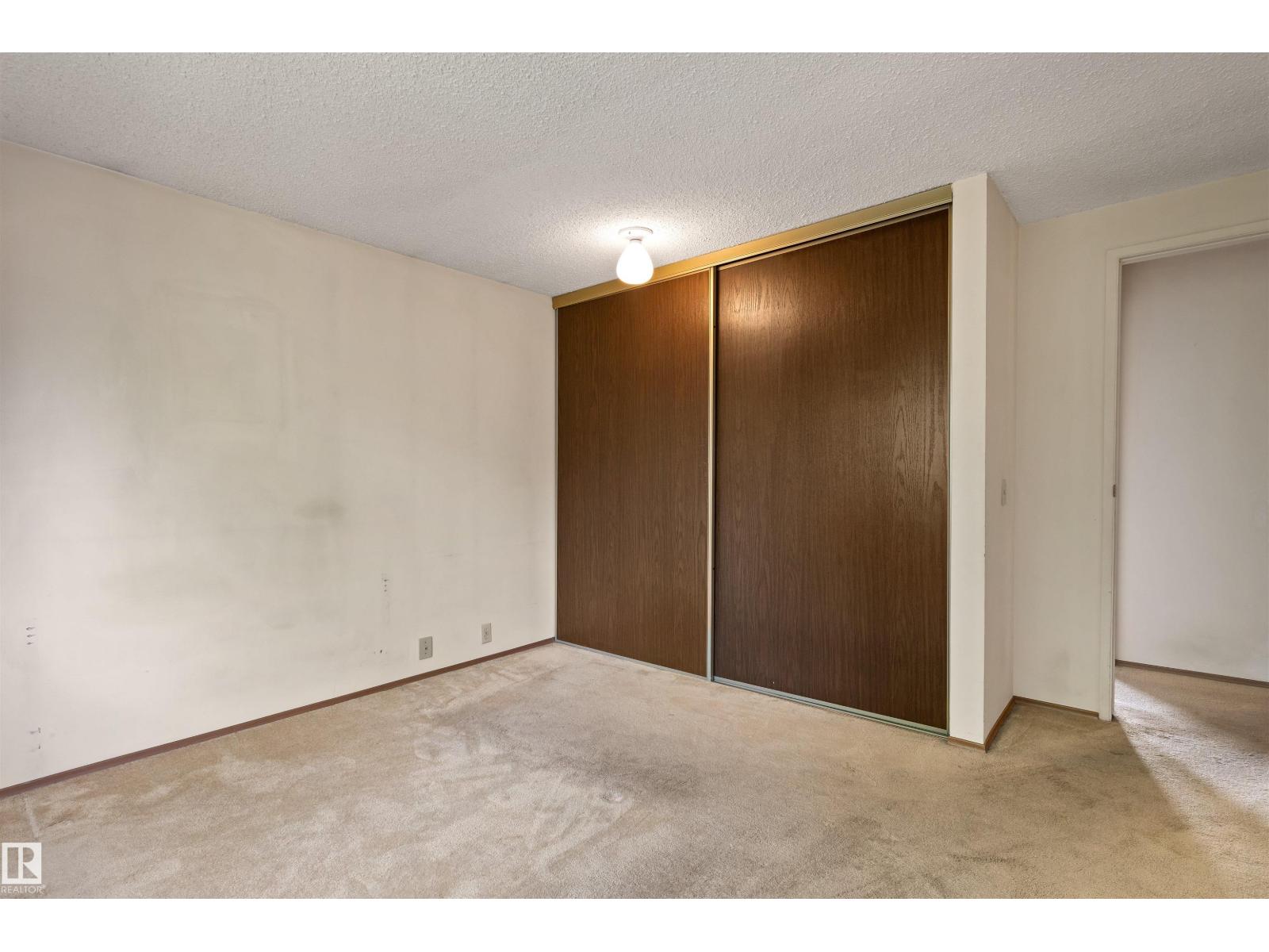 17912 77 AV NW - 20