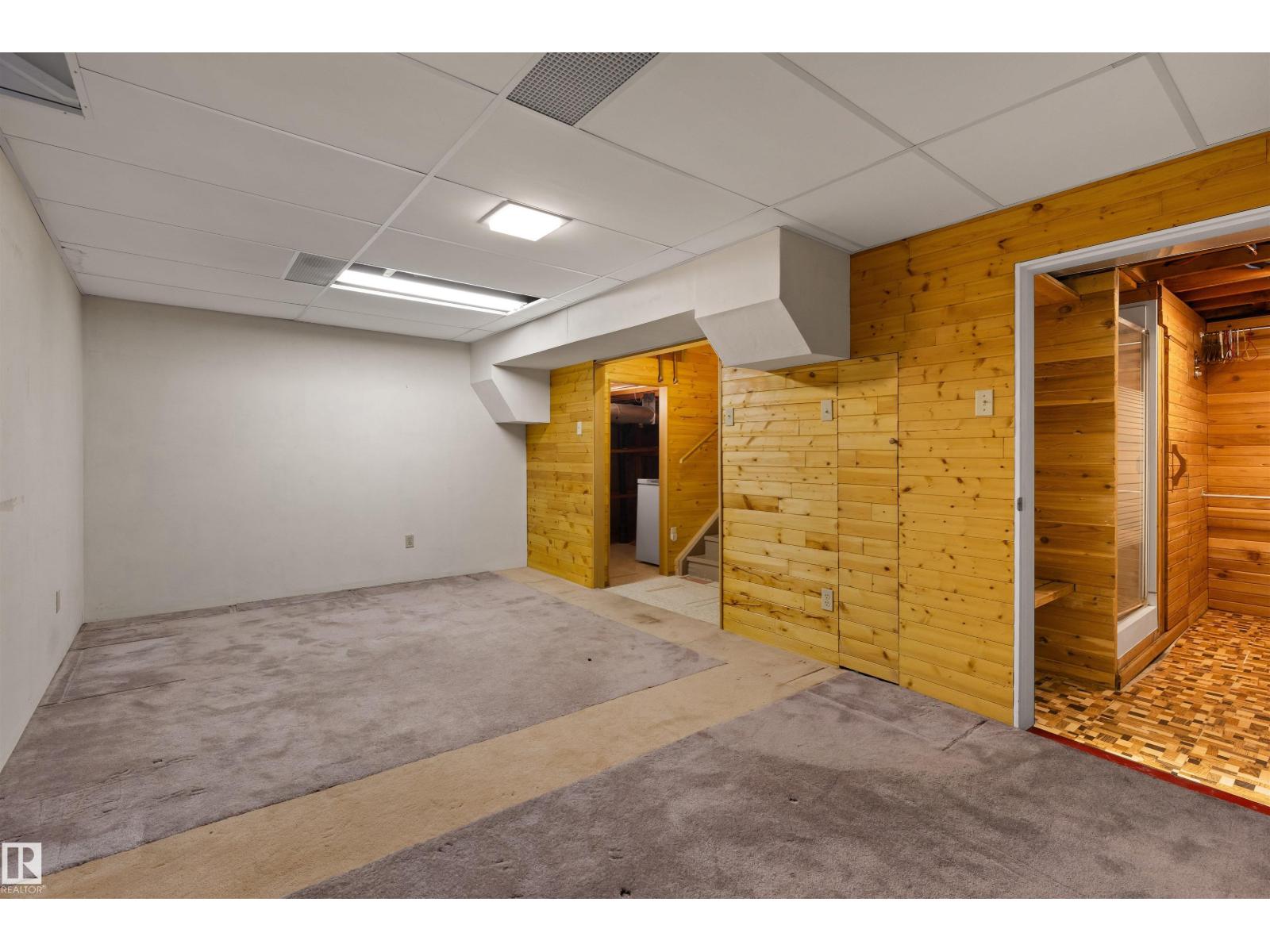 17912 77 AV NW - 24