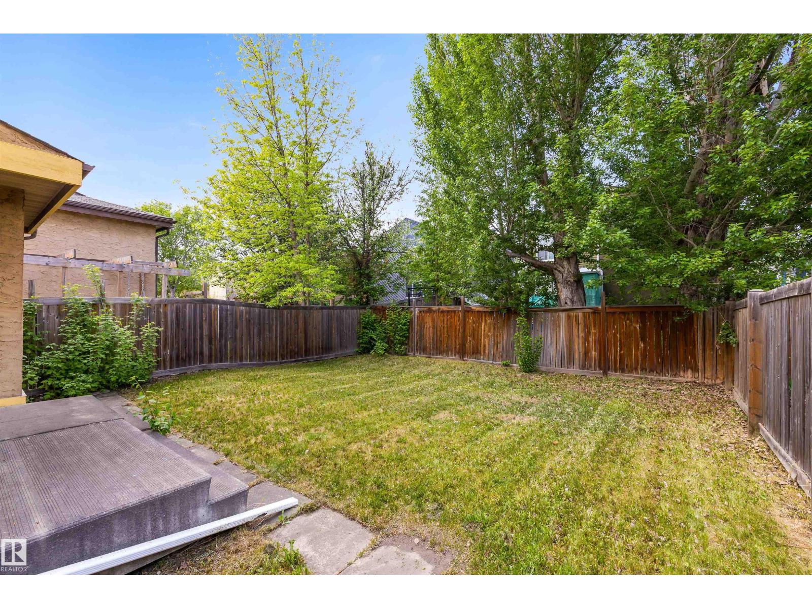 17912 77 AV NW - 30