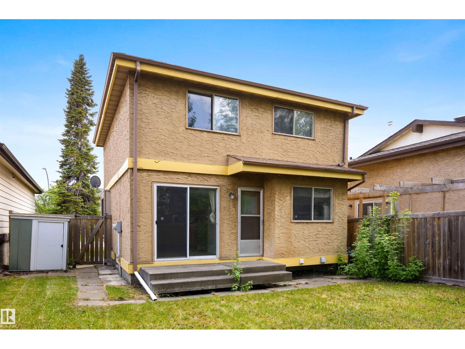 17912 77 AV NW - 32