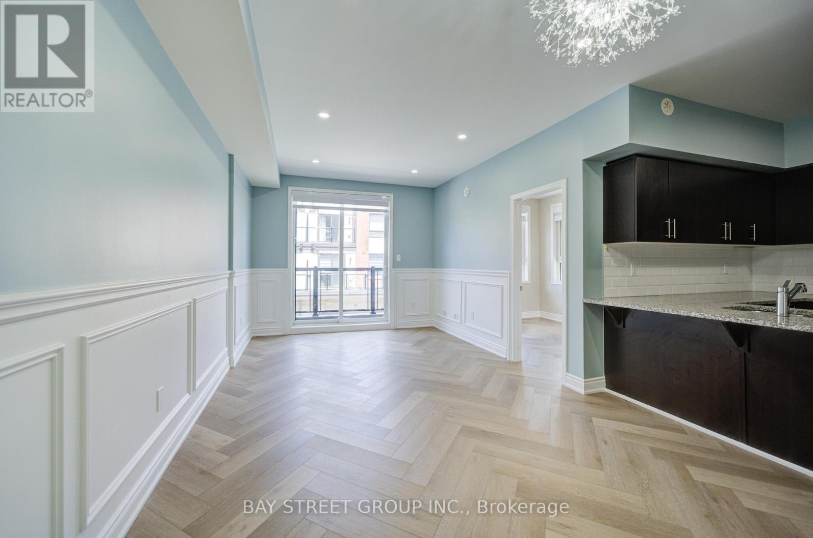 #3 626 REXDALE BOULEVARD - 15