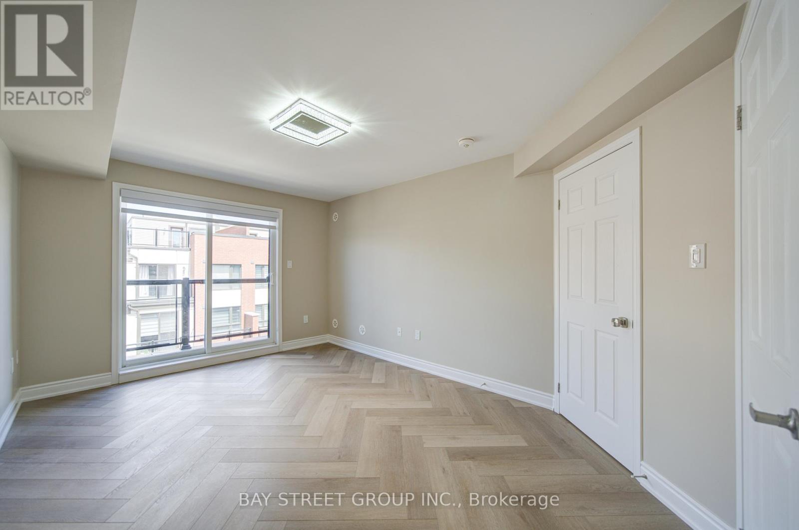 #3 626 REXDALE BOULEVARD - 25
