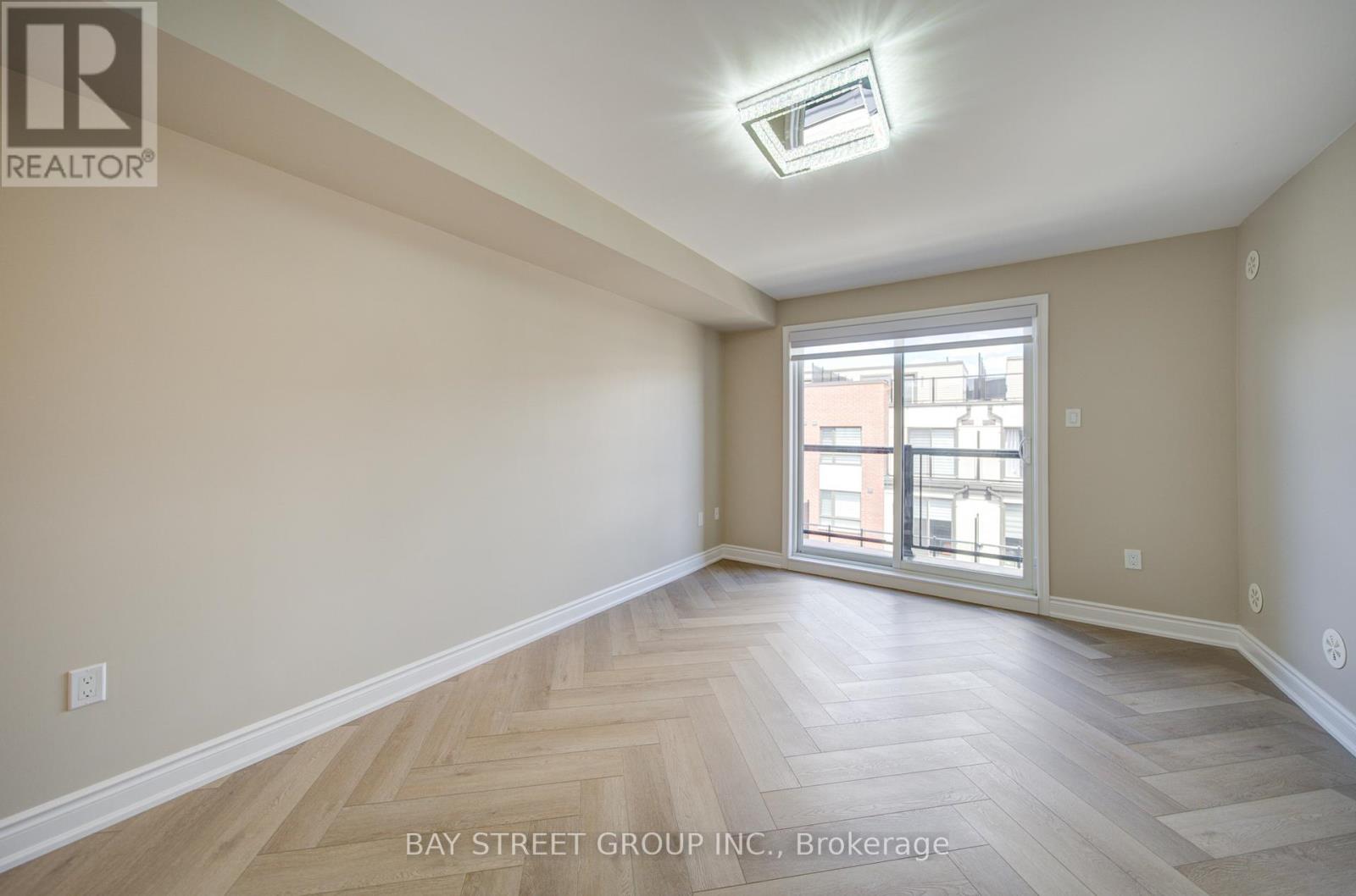 #3 626 REXDALE BOULEVARD - 26