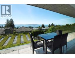 2370 Palmerston Avenue, West Vancouver, BC V7V2W1 Photo 13