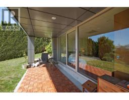 2370 Palmerston Avenue, West Vancouver, BC V7V2W1 Photo 35