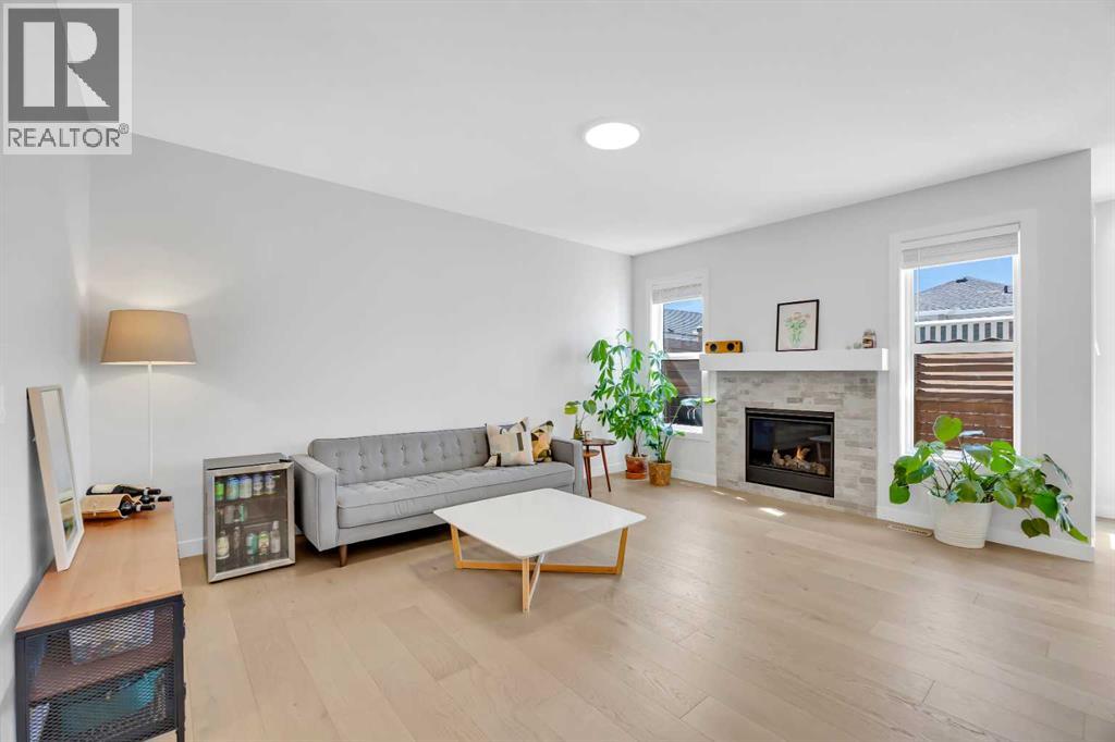 133 Arbour Lake Hill NW - 8