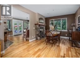 27671 112th Avenue, Maple Ridge, BC V2W1P9 Photo 10