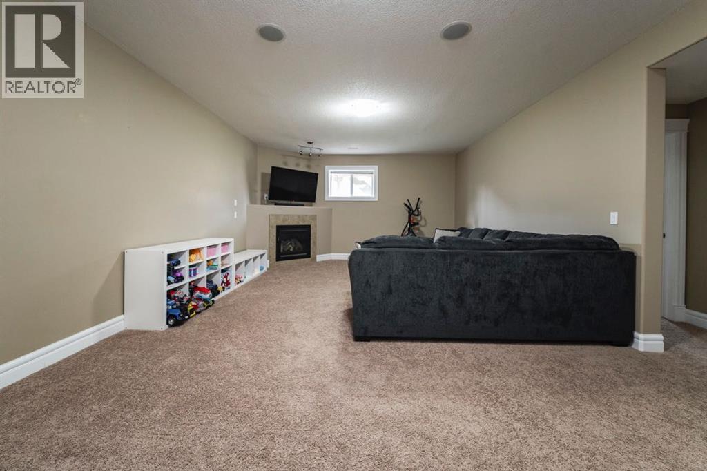 162 Pearl Bay, Fort McMurray