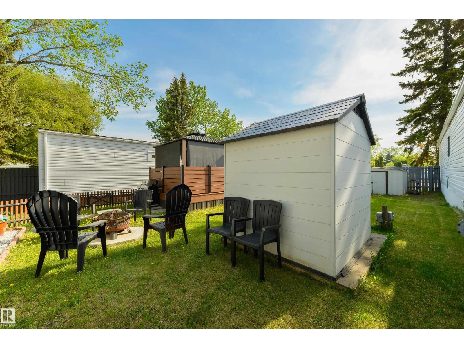 15 Post RD NW - 26