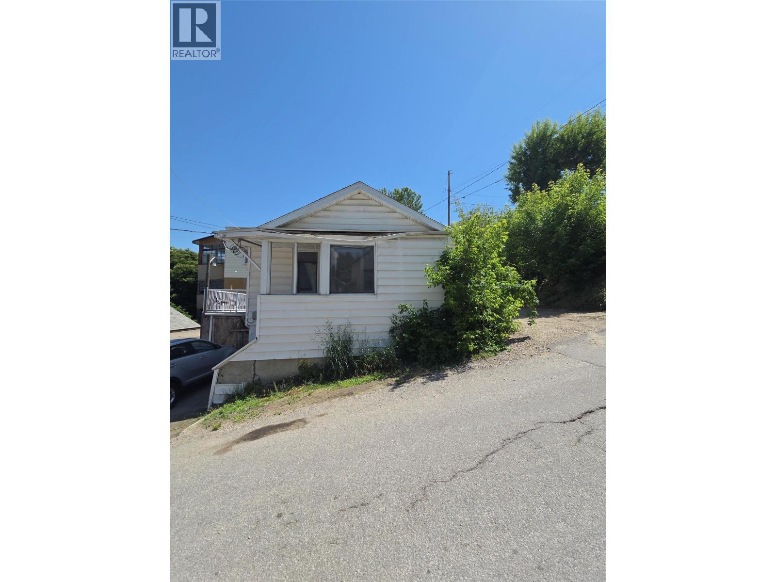 304 McAnally Street - photo 2