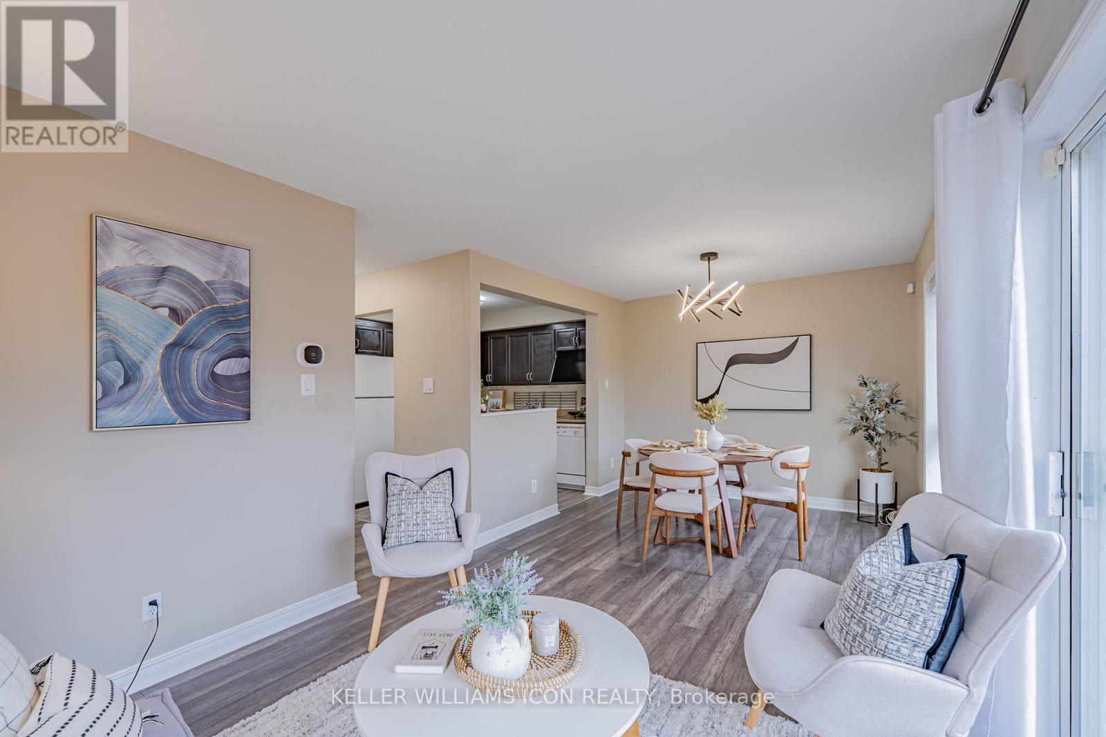 3 Bed, 3 Bath House for Rent in Ottawa – 48 BLACKDOME CRESCENT, Ottawa – MLS# X13217206 - Image 2