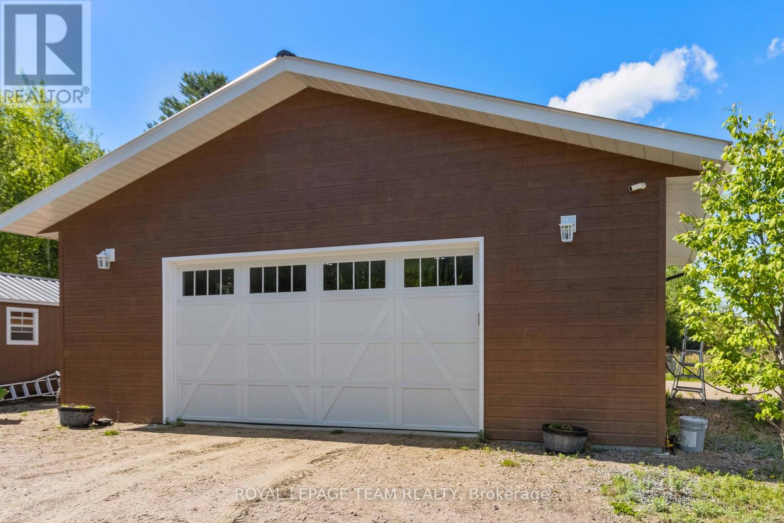 43 GREEN GATE LANE - 50