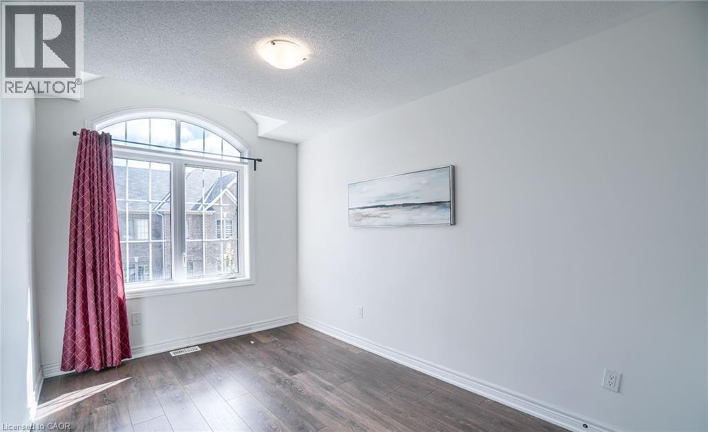 14 FAYE Street - 24