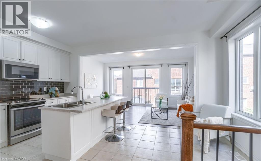 14 FAYE Street - 11