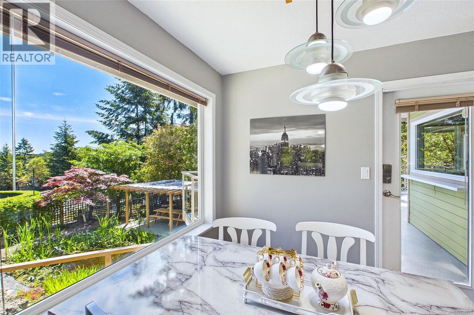 2375 Glenellen Pl - 10