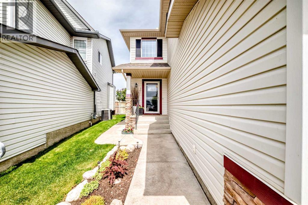 42 Chapalina Park Crescent SE - 3