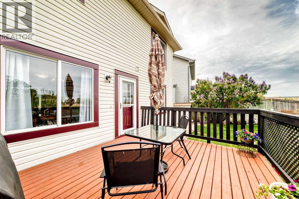 42 Chapalina Park Crescent SE - 41