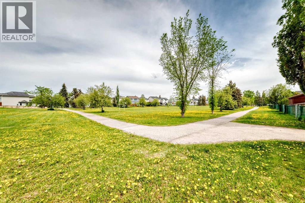 42 Chapalina Park Crescent SE - 48