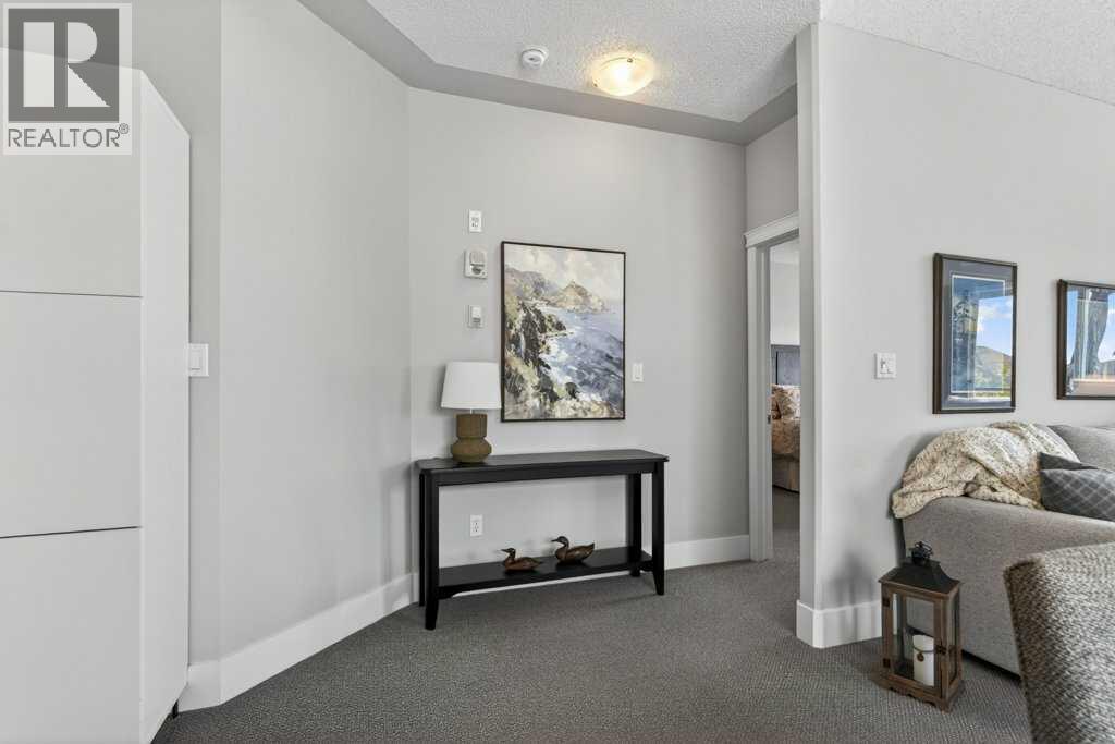#1302 7451 Springbank Boulevard SW - 18