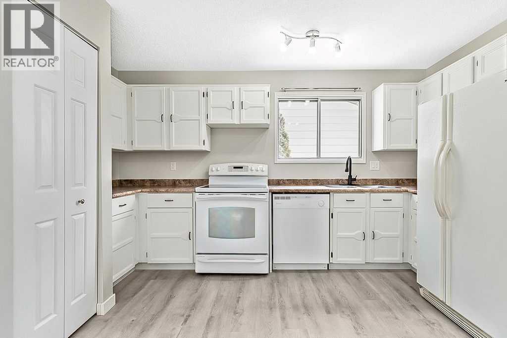129 Berwick Drive NW - 8