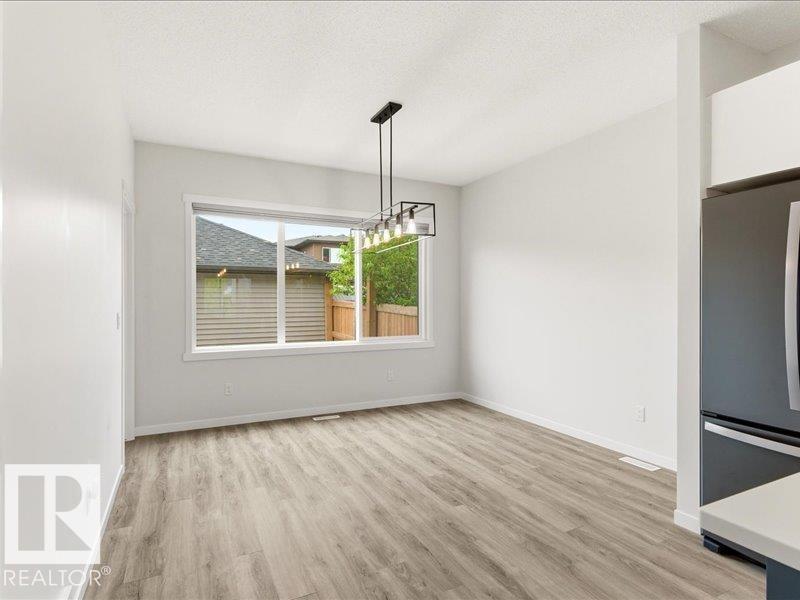 17487 77 ST NW - 12