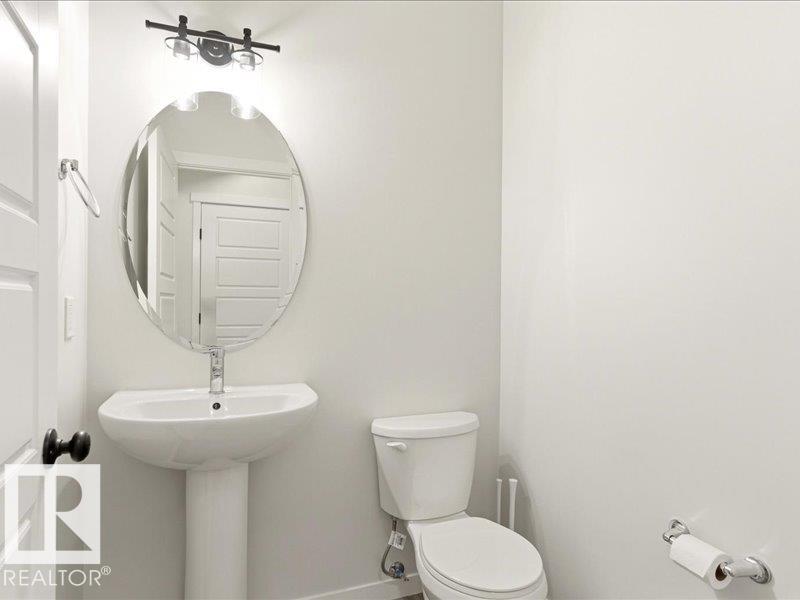 17487 77 ST NW - 15