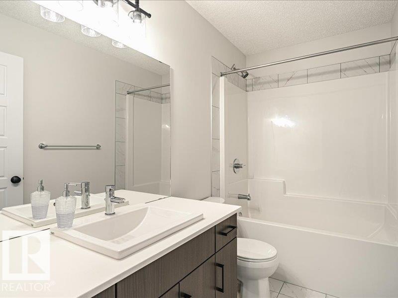 17487 77 ST NW - 31
