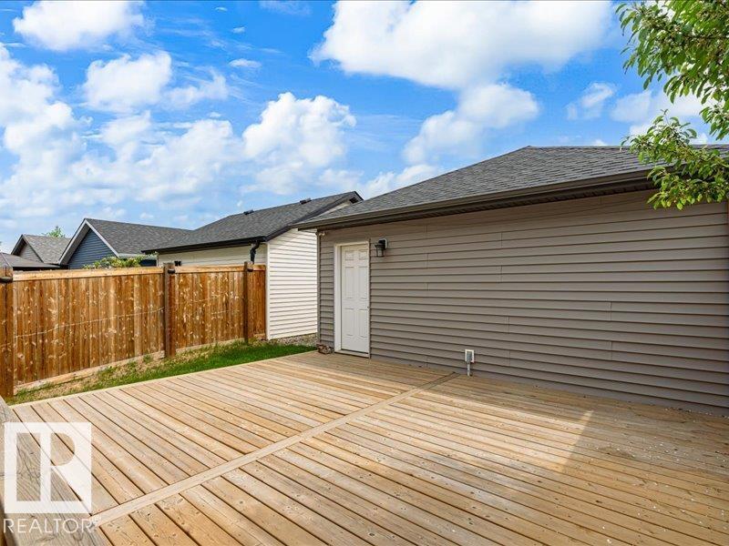 17487 77 ST NW - 35