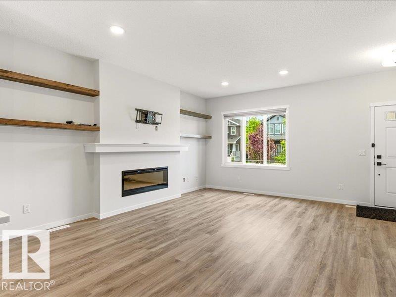 17487 77 ST NW - 6