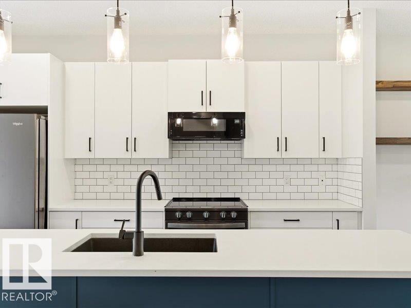 17487 77 ST NW - 8