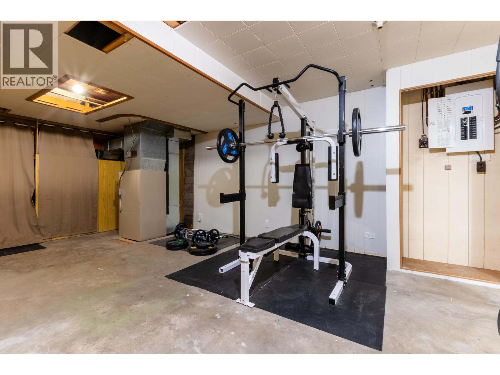 5609 LEHMAN STREET - 27